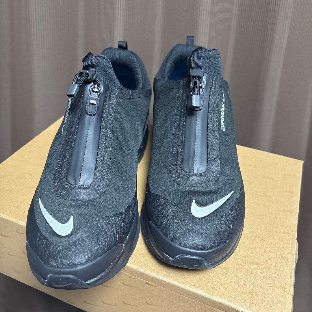 靴 Nike Air Max DN ROAM