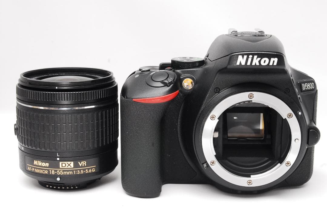 ⭐シリーズ最新！Nikon D5600⭐S数7317枚⭐一眼レフ 初心者おすすめ