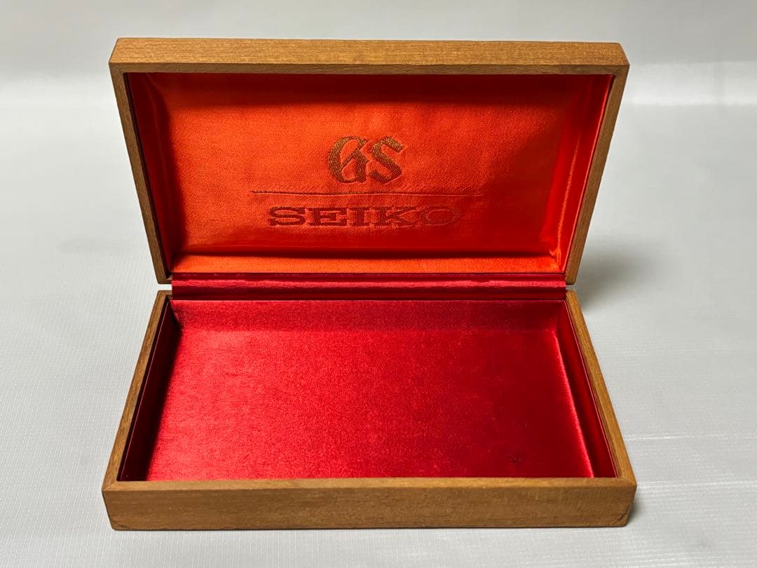 SEIKO GS グランドセイコー 時計ケース 木箱
