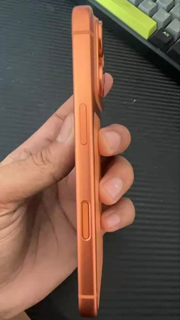 Apple iPhone 17 Pro Orange 256GB CA属