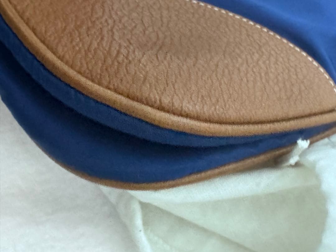 【安心鑑定可】PRADA ショルダーバッグ 保存袋付 青