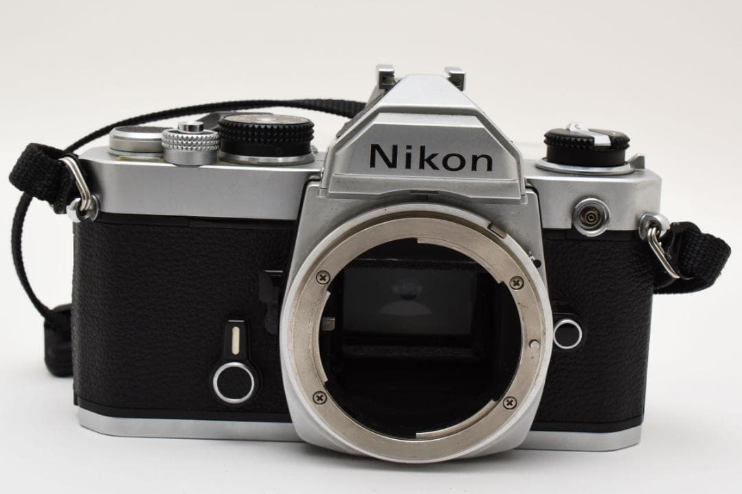 ★各部モルト張り替え済・外観美品★ニコン Nikon FM ボディ #18056