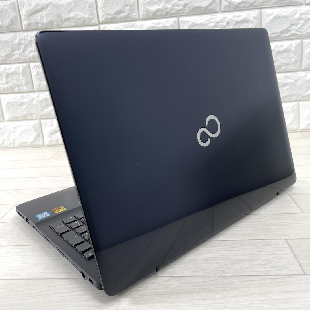 富士通 i7 新品SSD512G メモリ8 Windows11 ノートパソコン