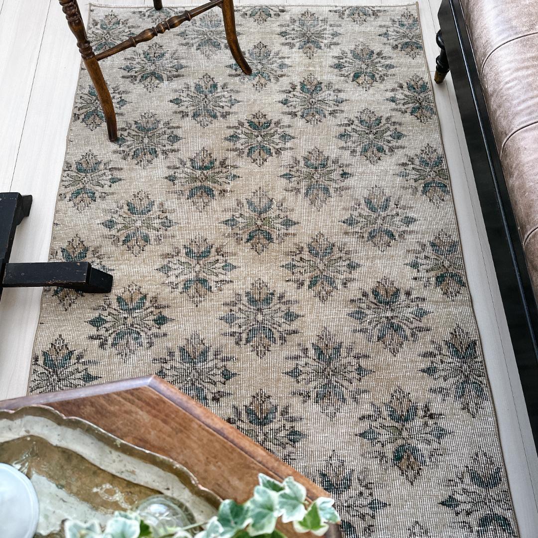 トルコ ヴィンテージラグ A116 ベージュ セージグリーン ダークグリーン