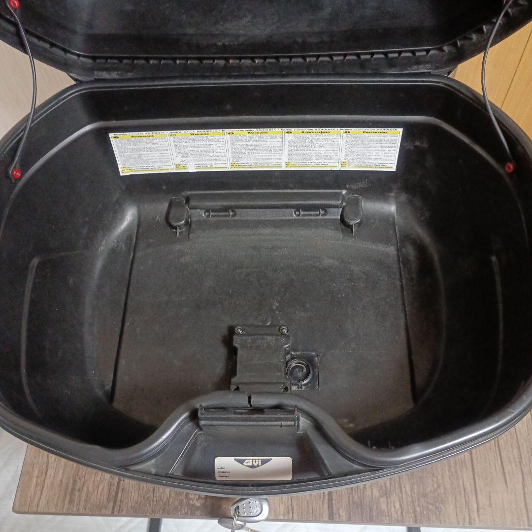 GIVI リアボックス B47 未塗装ブラック