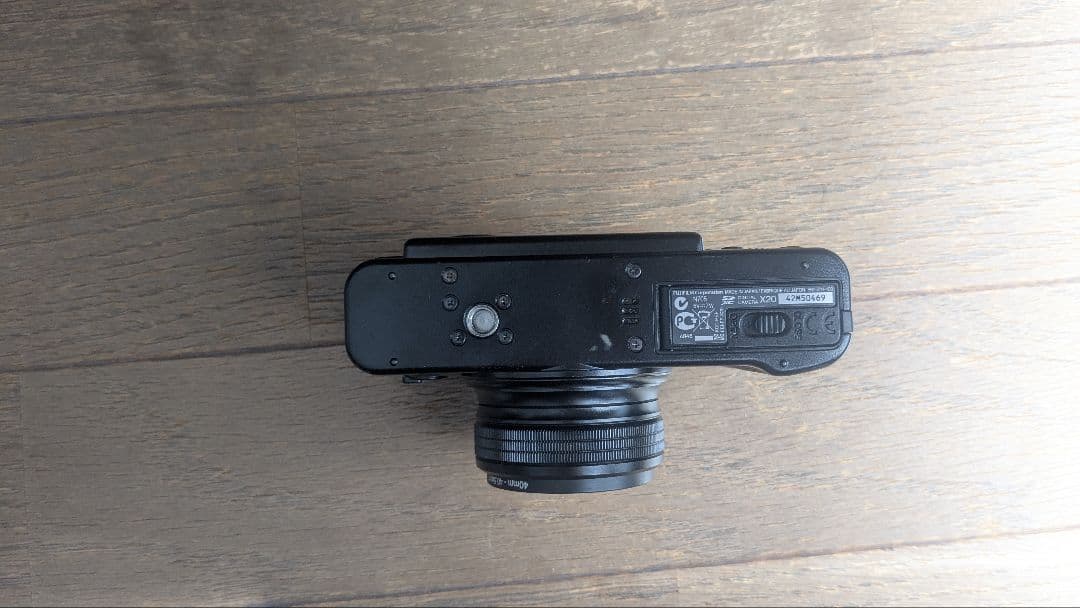 Fujifilm x20 富士フイルム 通電のみ ジャンク