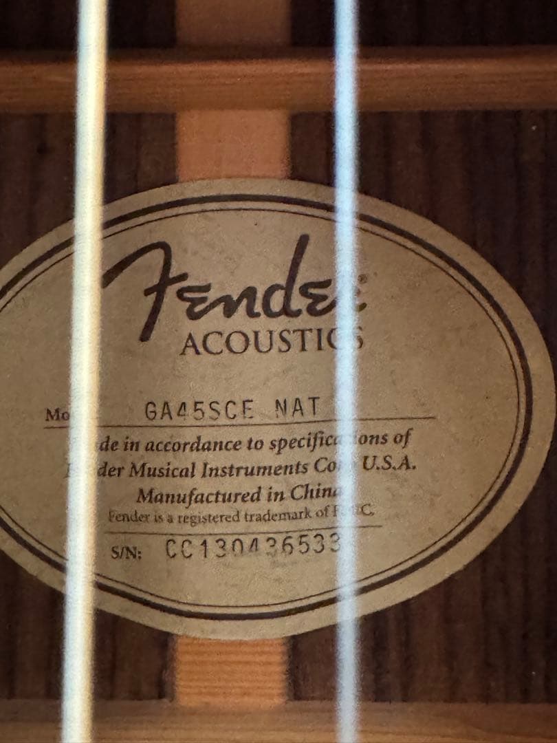 Fender GA45SCE アコースティックギター ハードケース付き　中古品