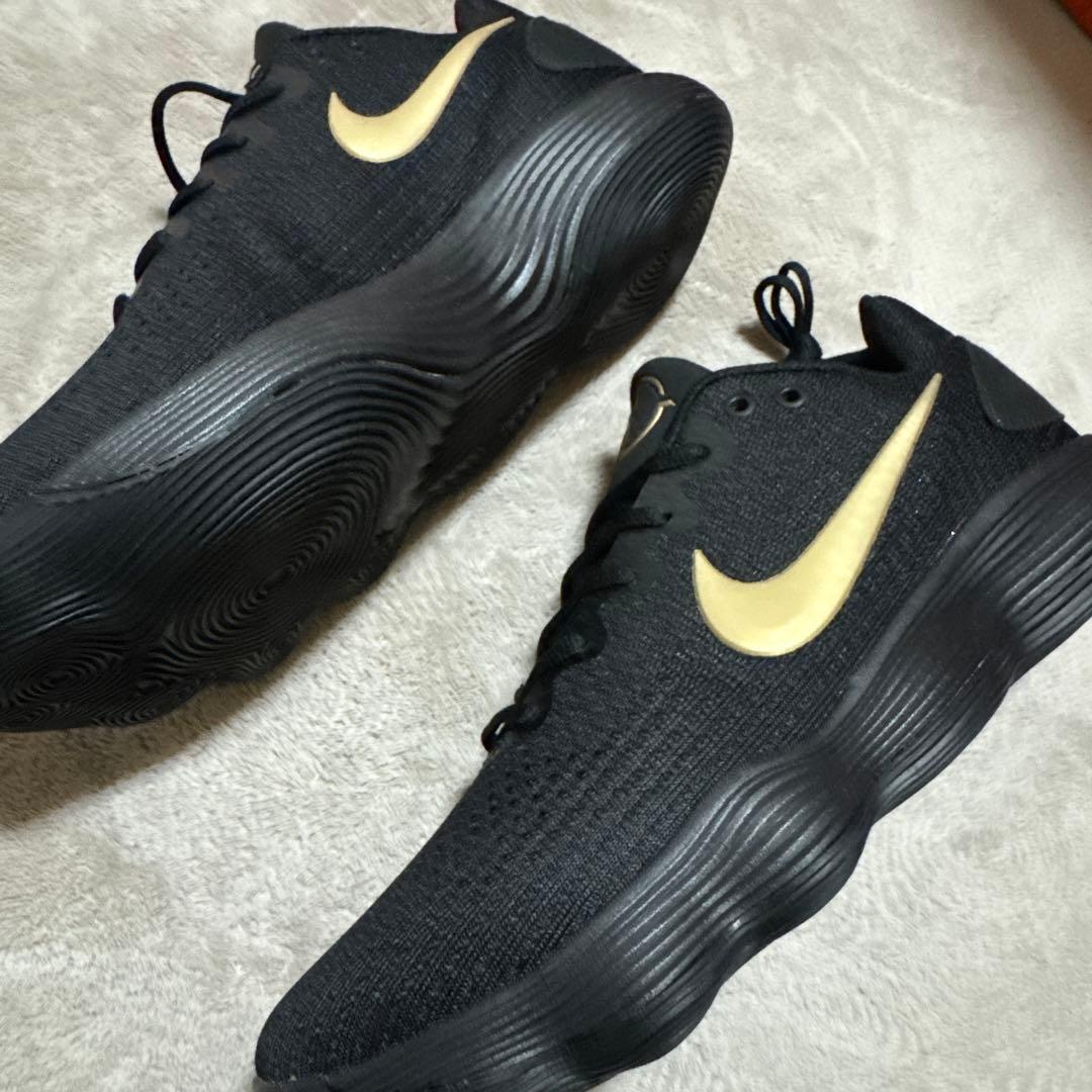 Nike バスケットボールシューズ ブラック ゴールド