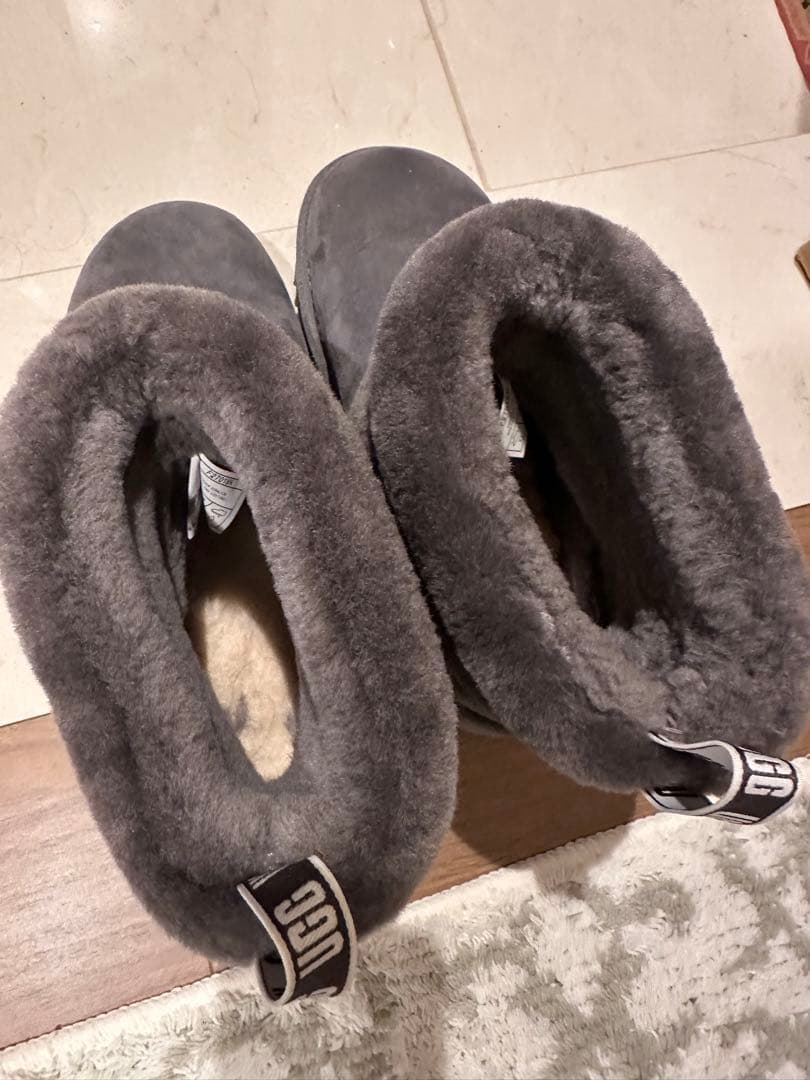 UGG ムートンブーツ　サイズ23 新品未使用