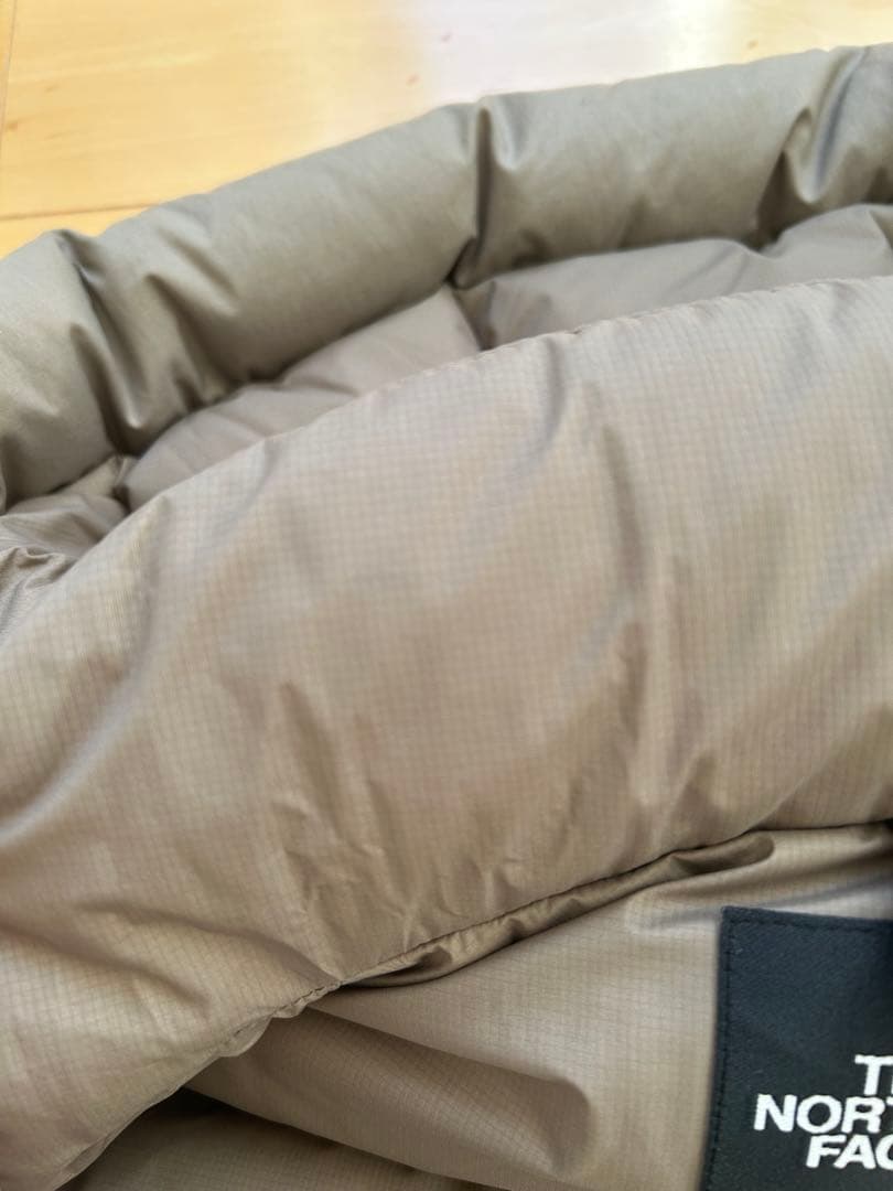 ノースフェイス　ダウン　レディース　XSサイズ