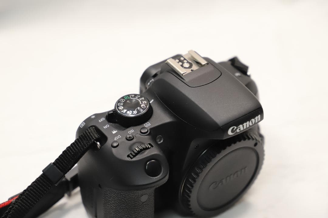 canon eos kiss X9i ☆極美品☆動作OK 純正バッテリー 送料込