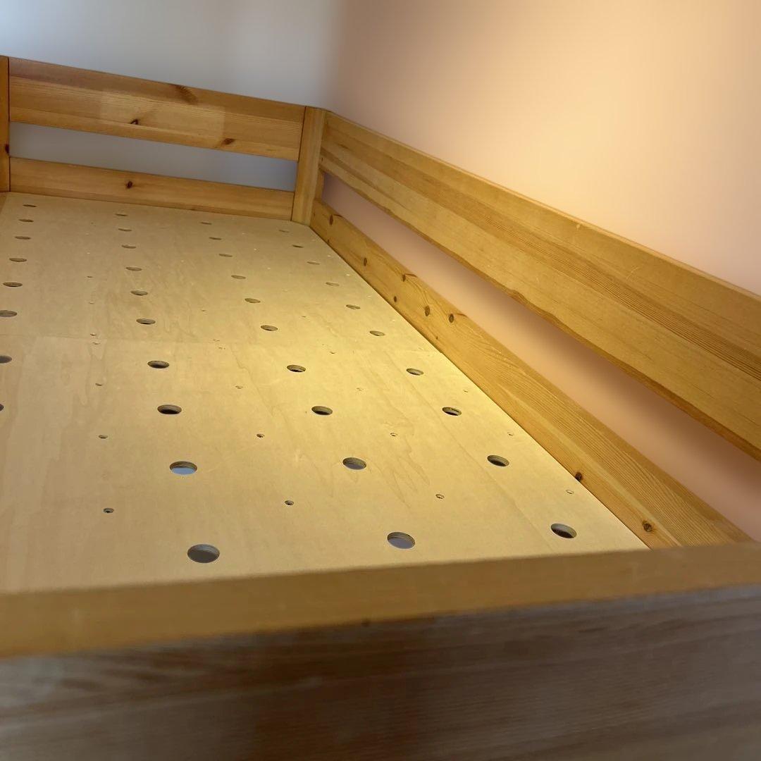 無印良品　パイン材ミドルベッド シンプルデザイン