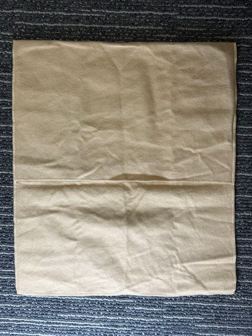 LOUIS VUITTONルイヴィトンエピ ドーフィーヌPM ポーチ ケース付き