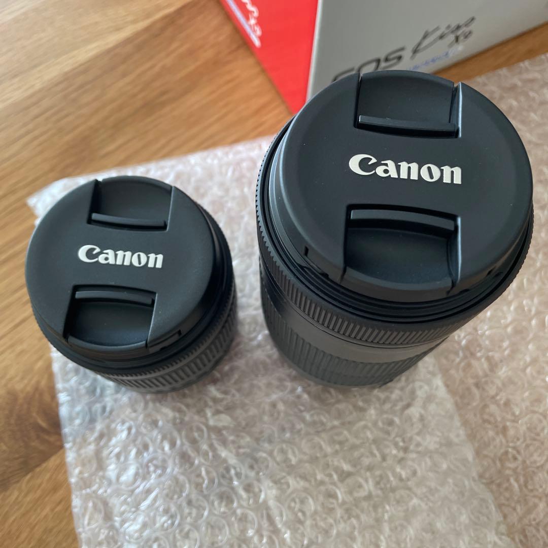 キャノン　EOS kiss X9 一眼レフ