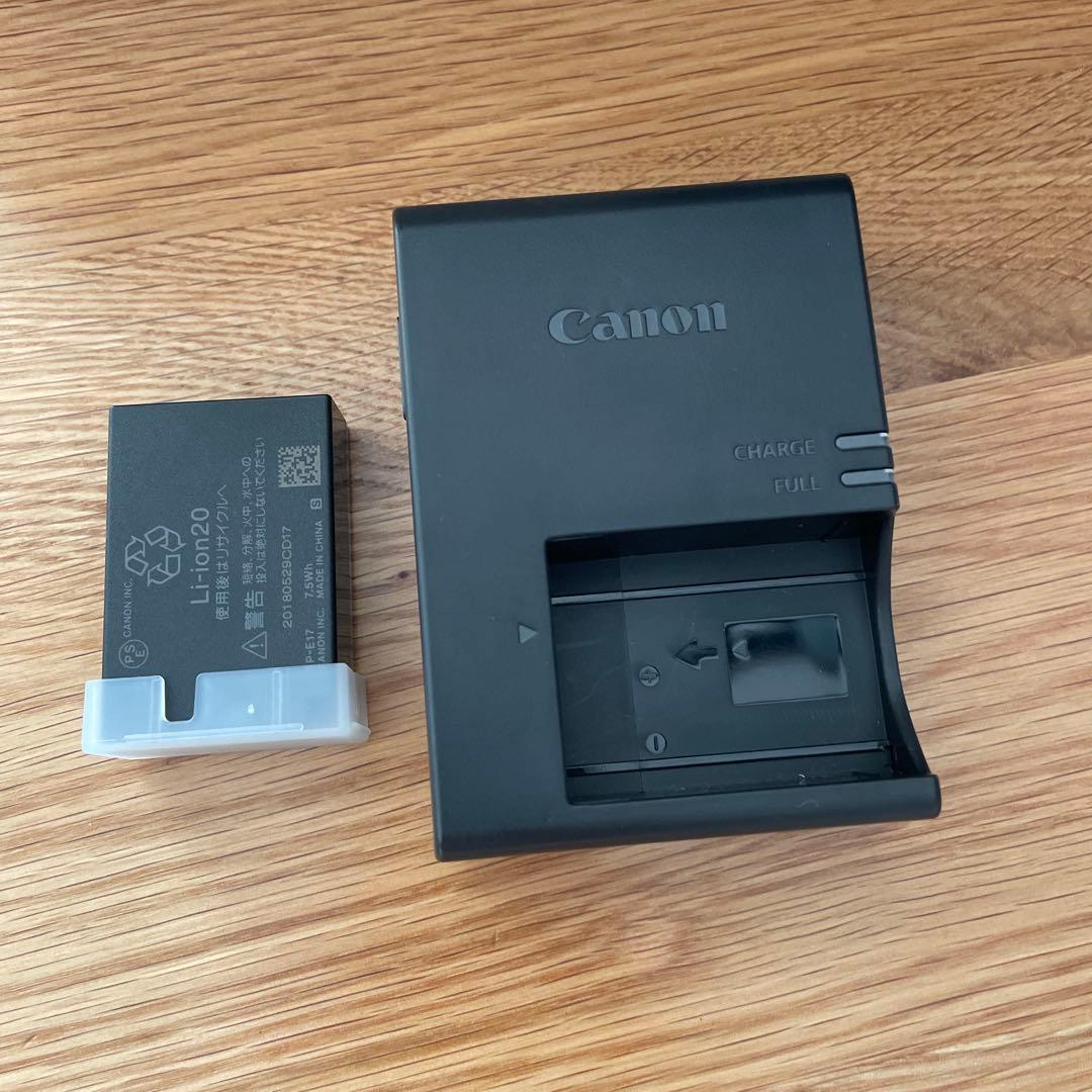 キャノン　EOS kiss X9 一眼レフ