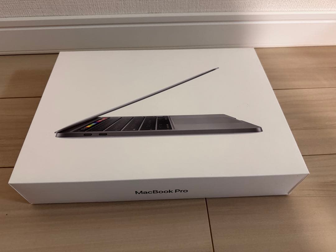 13インチ MacBook Pro スペースグレー 32GB