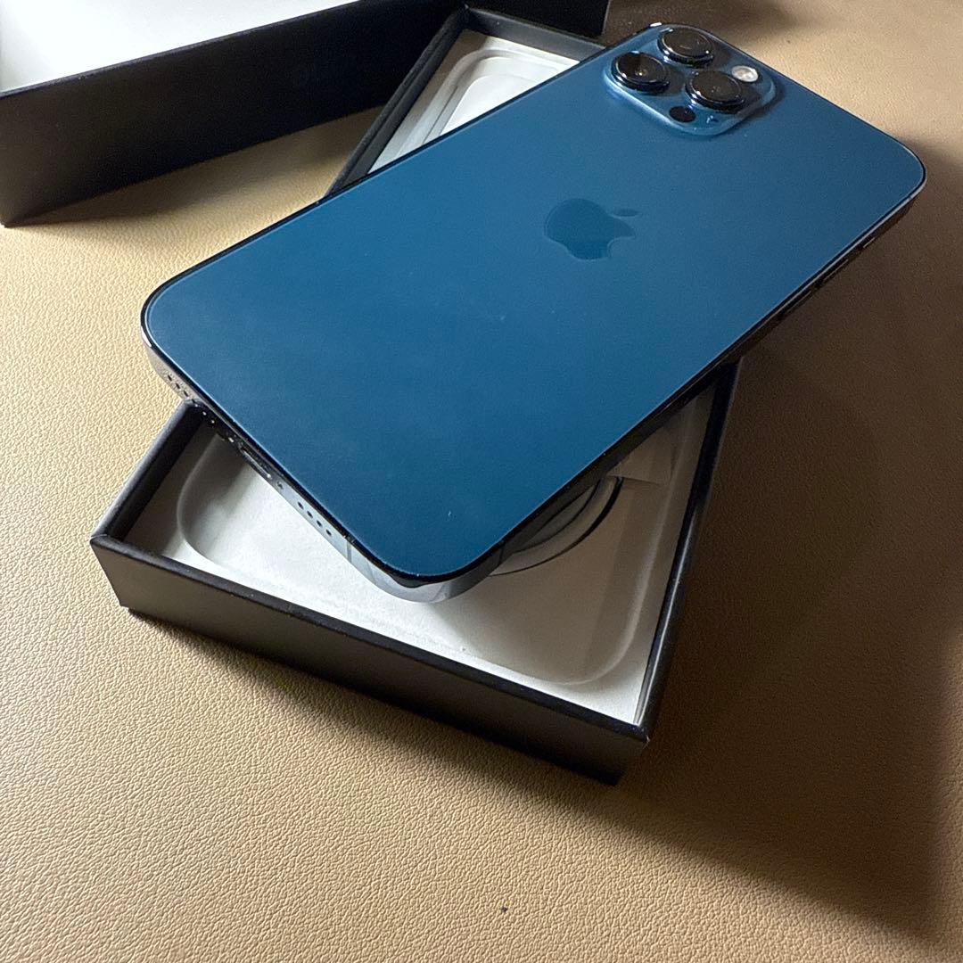 Apple iPhone 12 Pro Max 256GB グラファイ