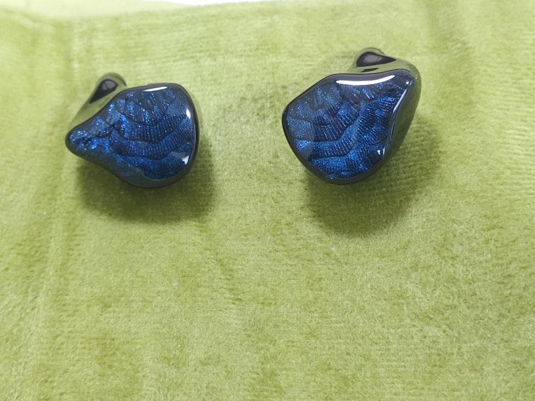 TRUTHEAR NOVA+Yongse Marsケーブル