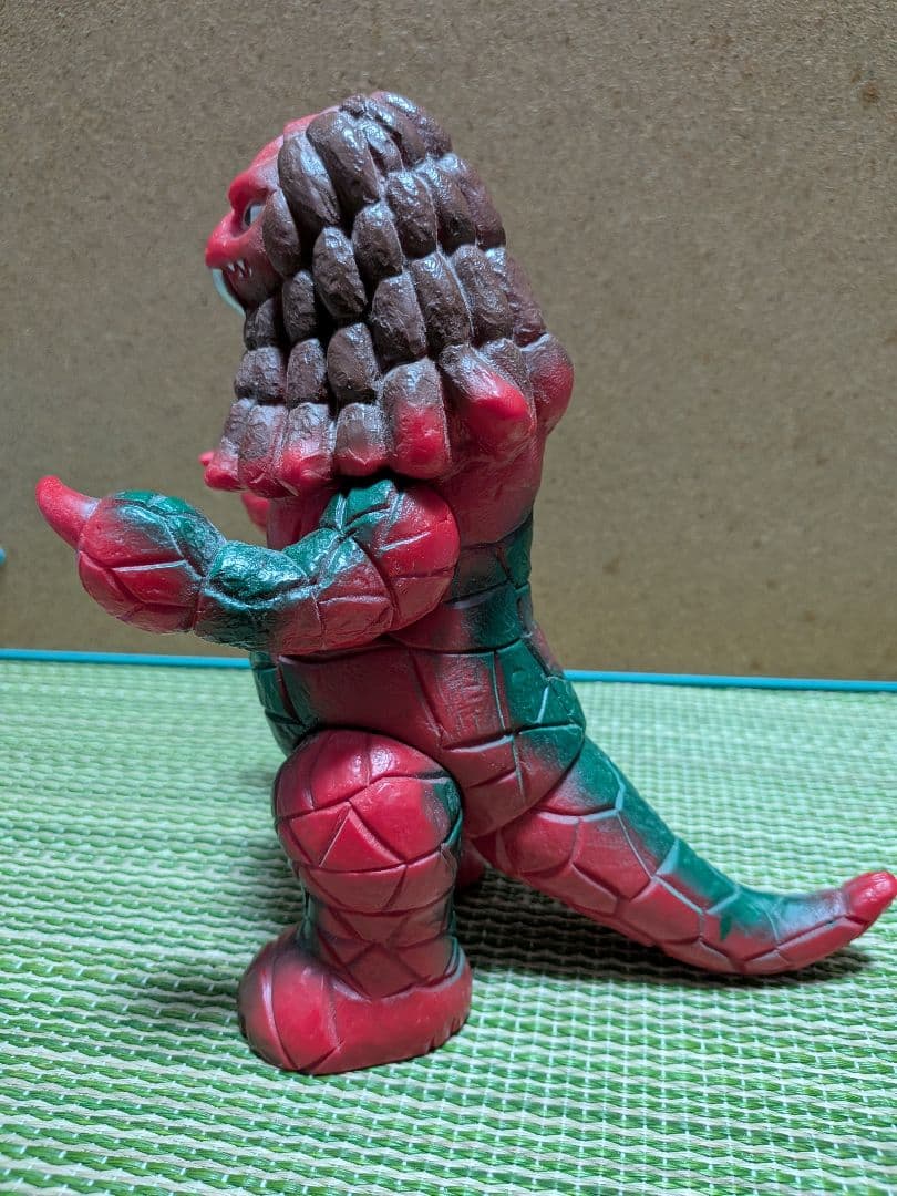 帰ってきたウルトラマン　怪獣フィギュア　ダンカー