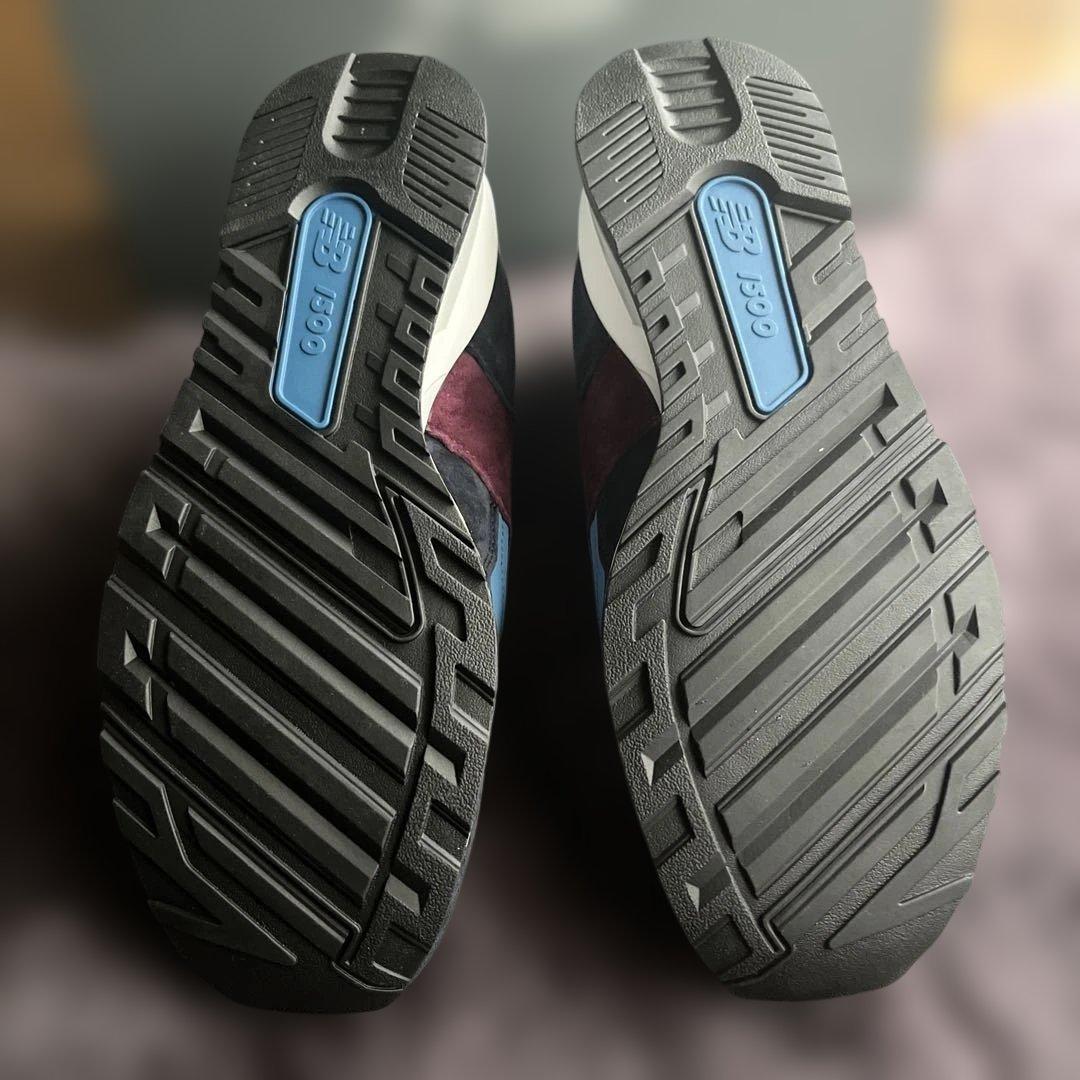 『新品、未使用』メイドインイングランドNew Balance1500日本未発売