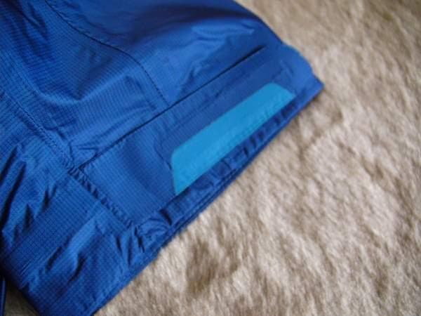 新品送料無料L -【本物】マウンテンハードウェア　 ツナボラジャケット