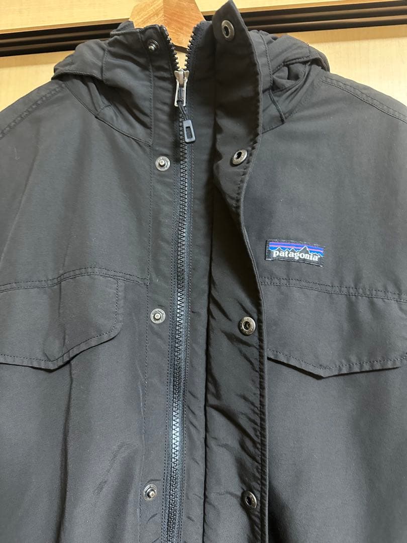 Patagonia イスマスパーカ マウンテンパーカ L ブラック ジャケット