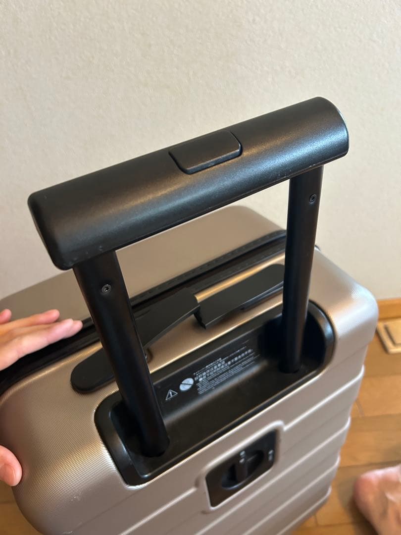 【訳あり美品】　無印　スーツケース36L 機内持ち込み　鍵あり