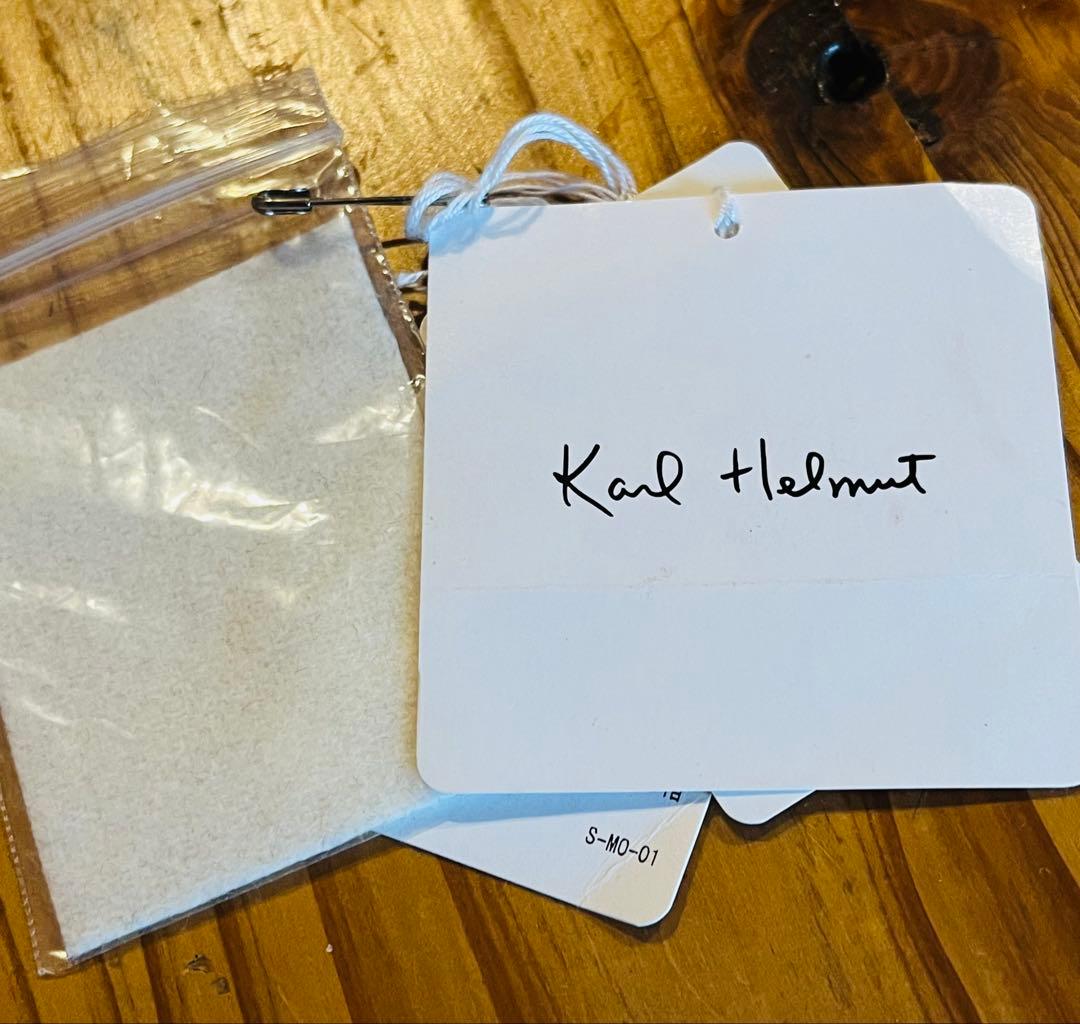 ま*ん様 KARL HELMUT ロゴアップリケ使いレザージャケット ホワイト・