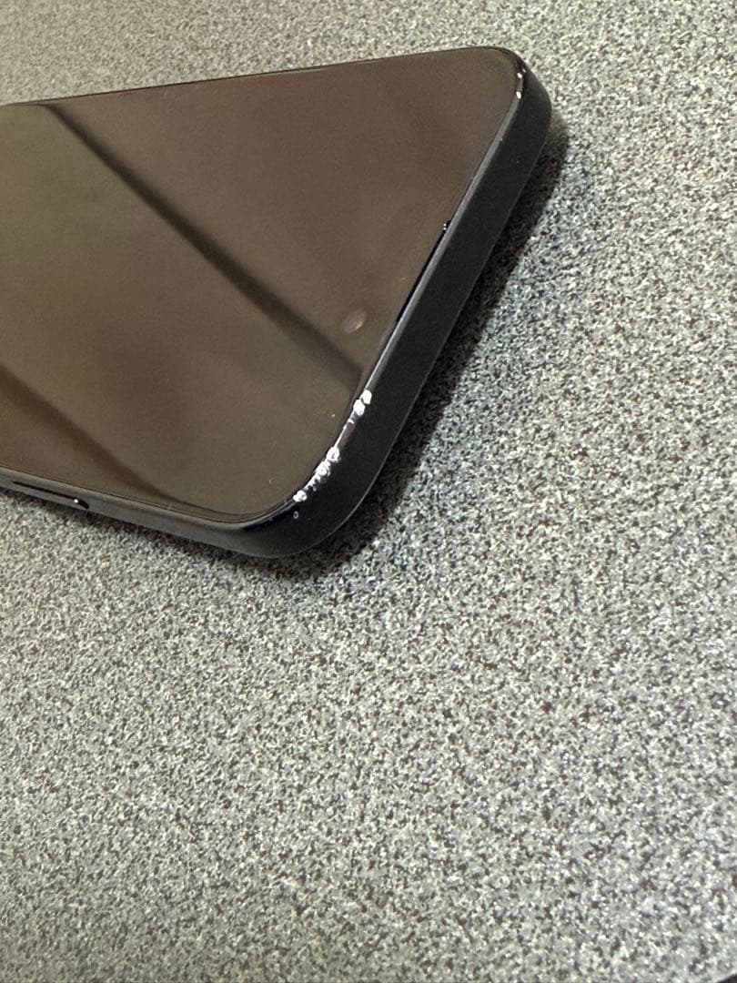 Apple iPhone 15 本体　128gb スマホ