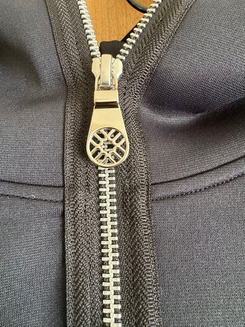 MUTAMARIE ブラックパーカー L