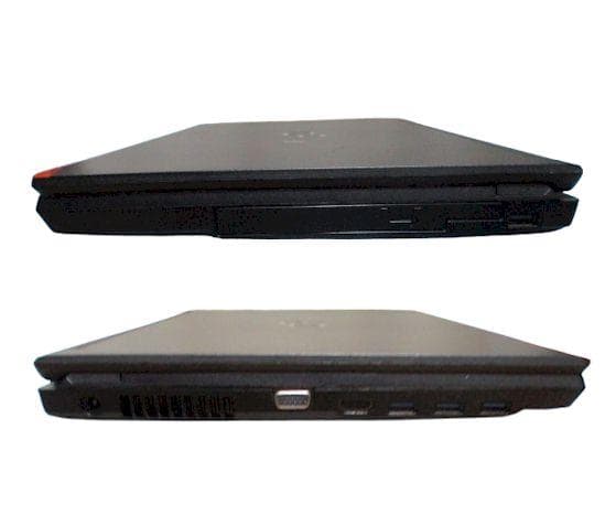 富士通PC 第7世代 i5/ 新品SSD256GB/ 8GB/DVDマルチ