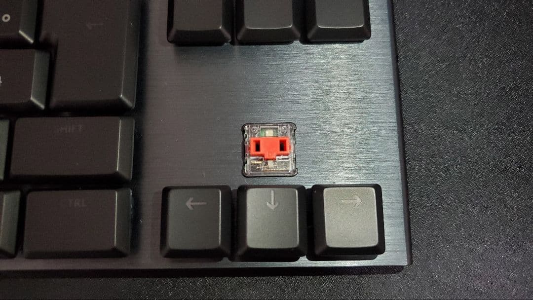 あき様　G913TKL 赤軸 LINEAR リニア 日本語配列