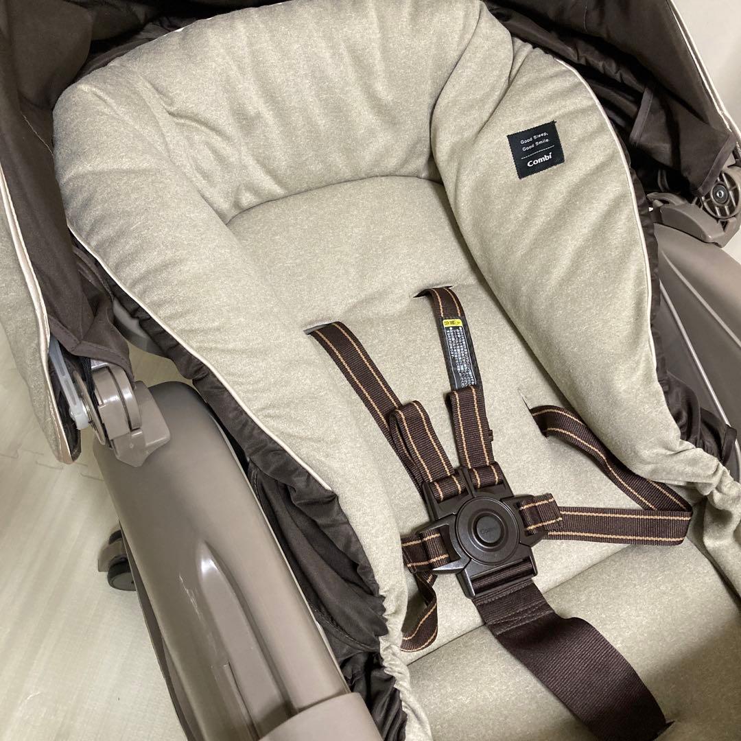 極美品✨️ Combi コンビ ネムリラ AUTO SWING BEDi ベージュ