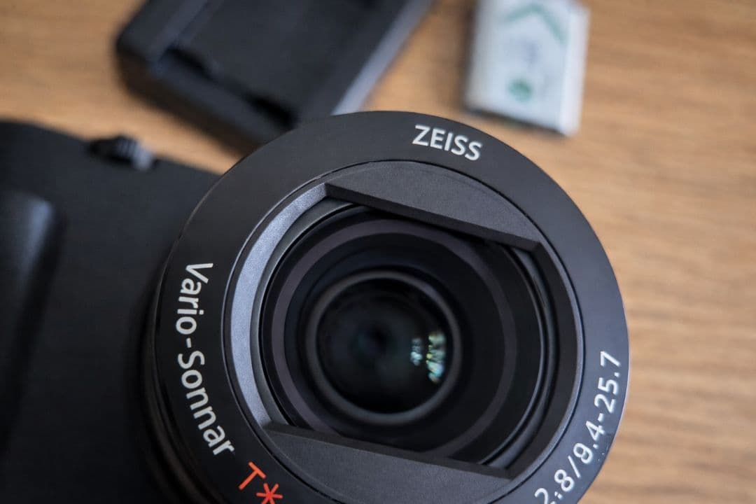 【美品】SONY ZV-1 / Vlog最強コンデジ / 付属品あり