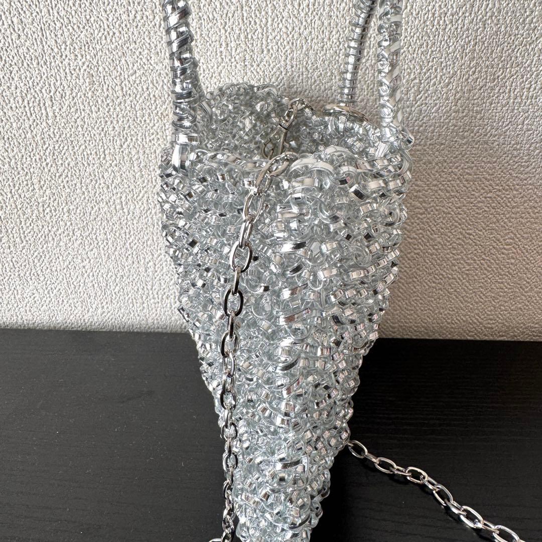 キラキラショルダーバッグ☆シルバー☆取り外し可能なチェーン付き