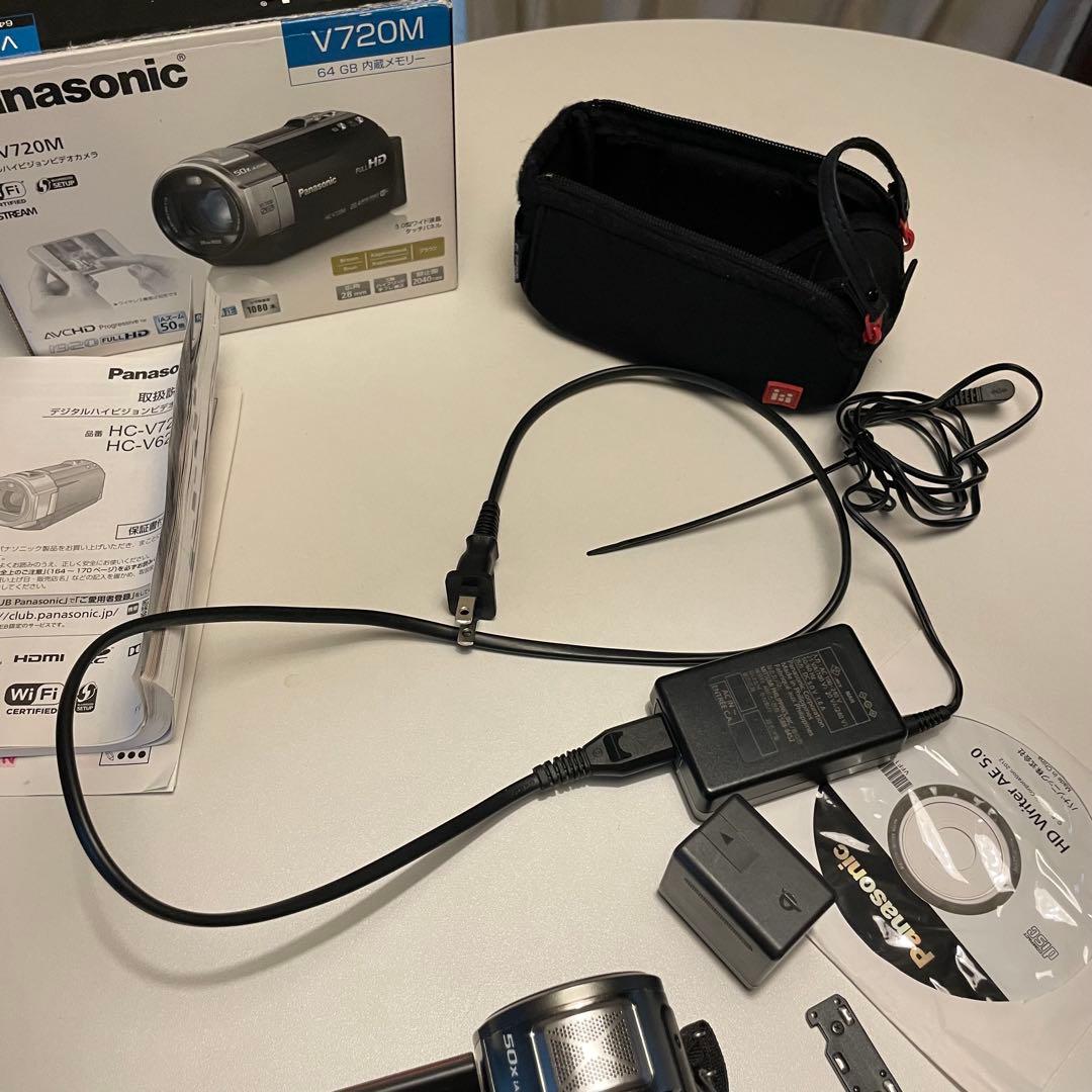 ビデオカメラ Panasonic HC-V720M