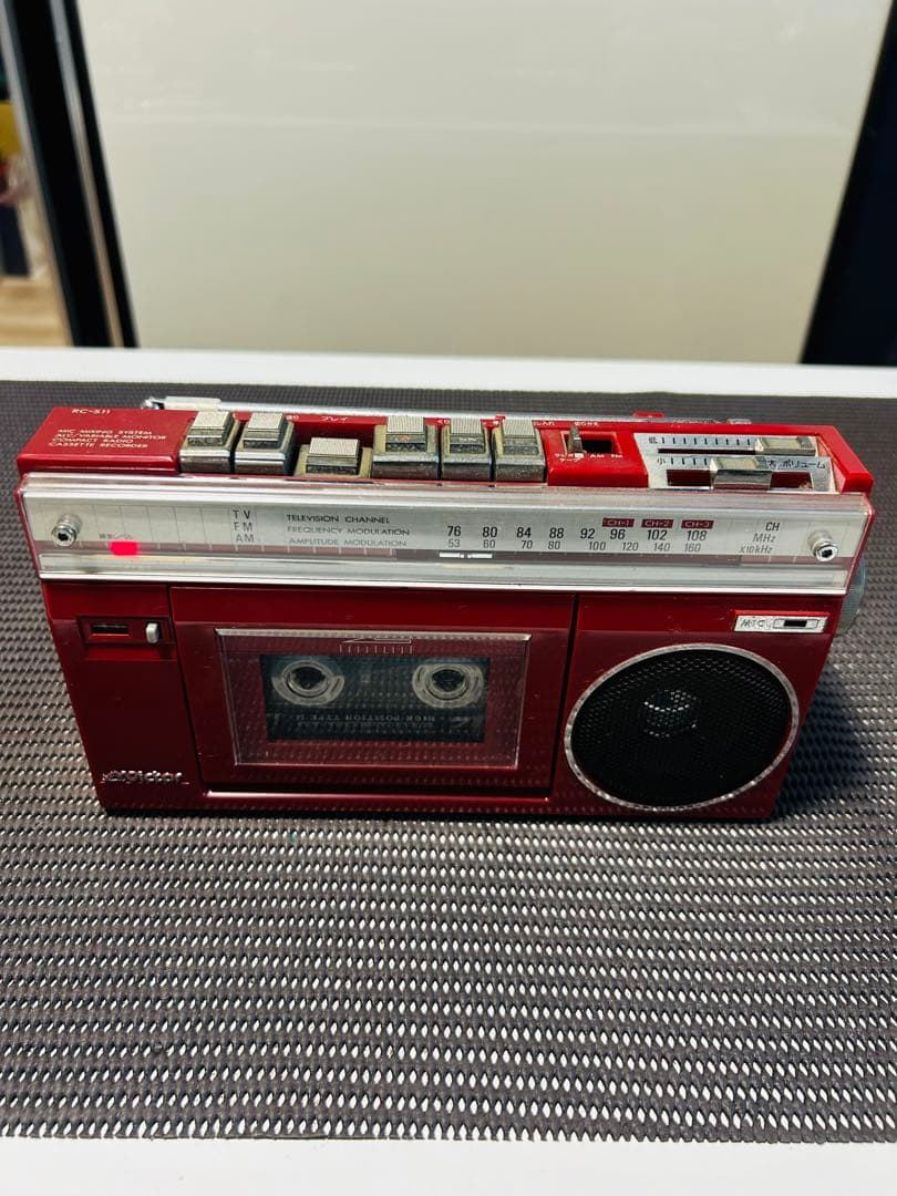 VICTOR RC-511ラジオカセットプレーヤー レッド