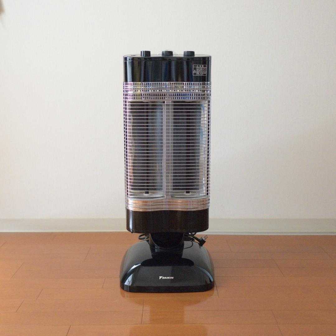 【中古】【限定色】ダイキン／遠赤外線暖房機セラムヒート／ERFT11MS-K／黒