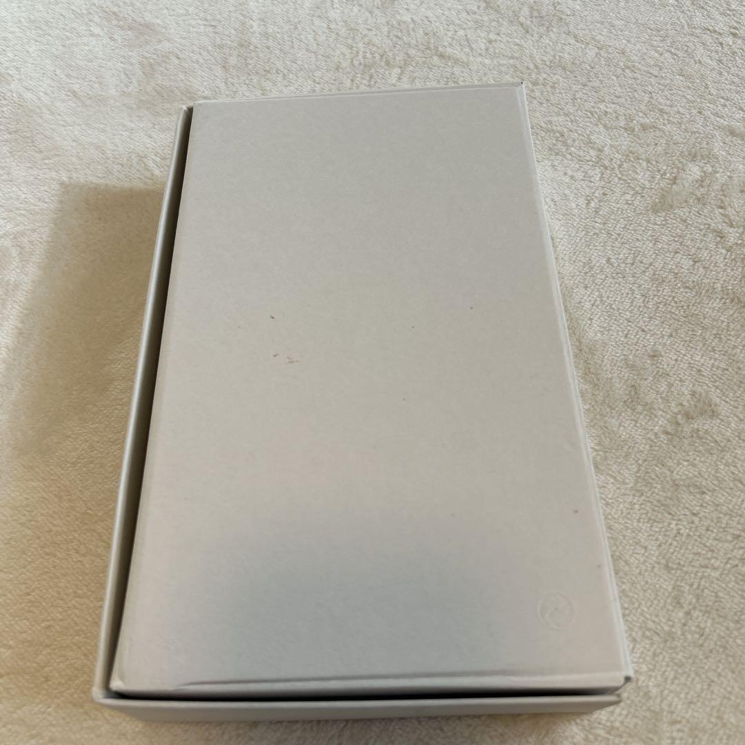 【新品未使用】ロエベ グリーン 長財布 エンボス アナグラム