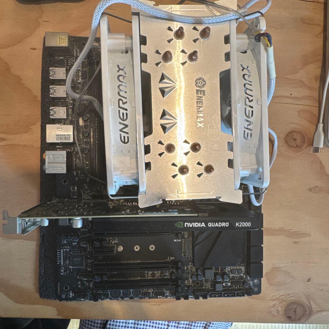 マザーボード MSIX99-S01 quadro k2000 xeon e5-2670v3