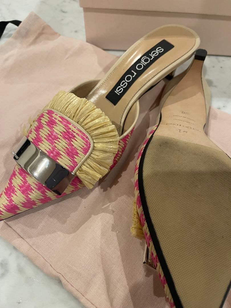 美品⭐︎sergio rossi ピンクミュール　レア物