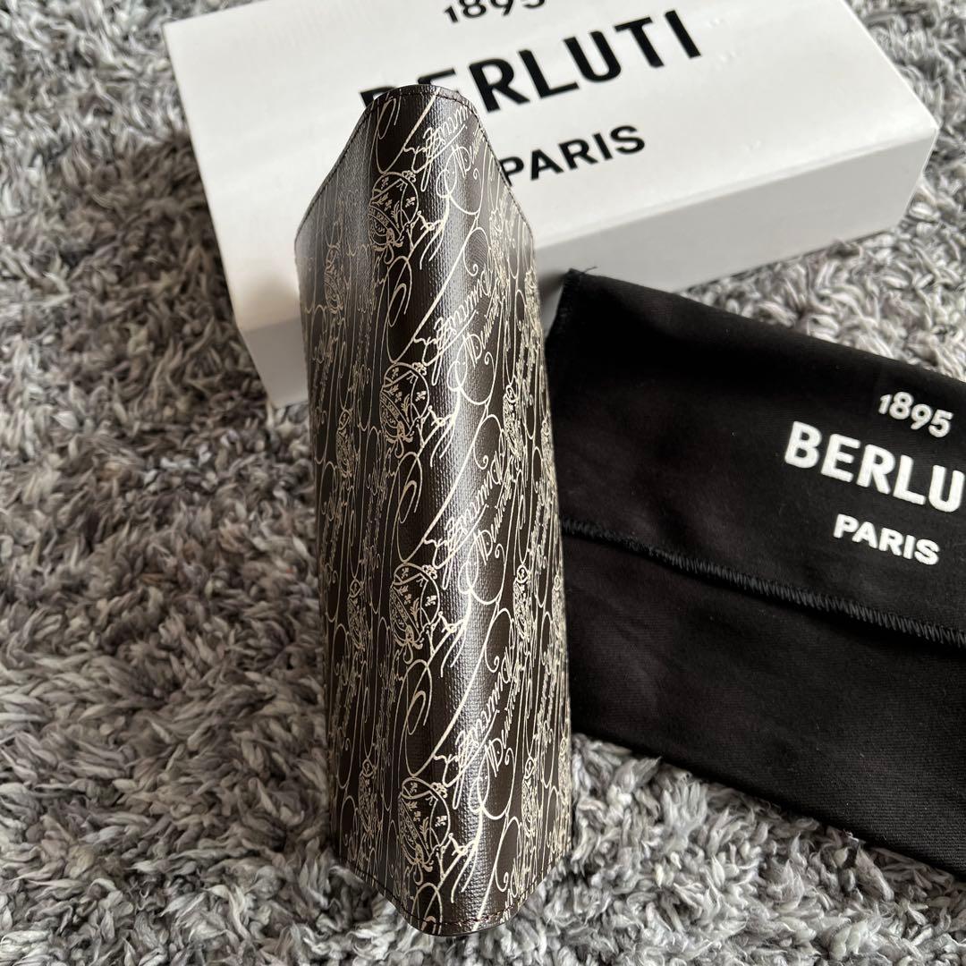 【未使用品！！】ベルルッティ バディ トワル マルブフ 長財布 ブラウン レザー