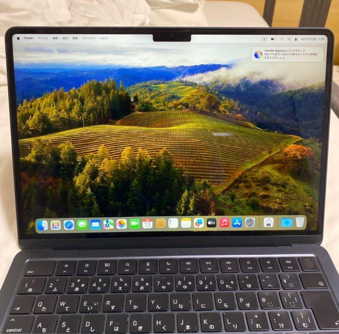 【即日配達】MacBook Air 2024 13インチ　充電器付き