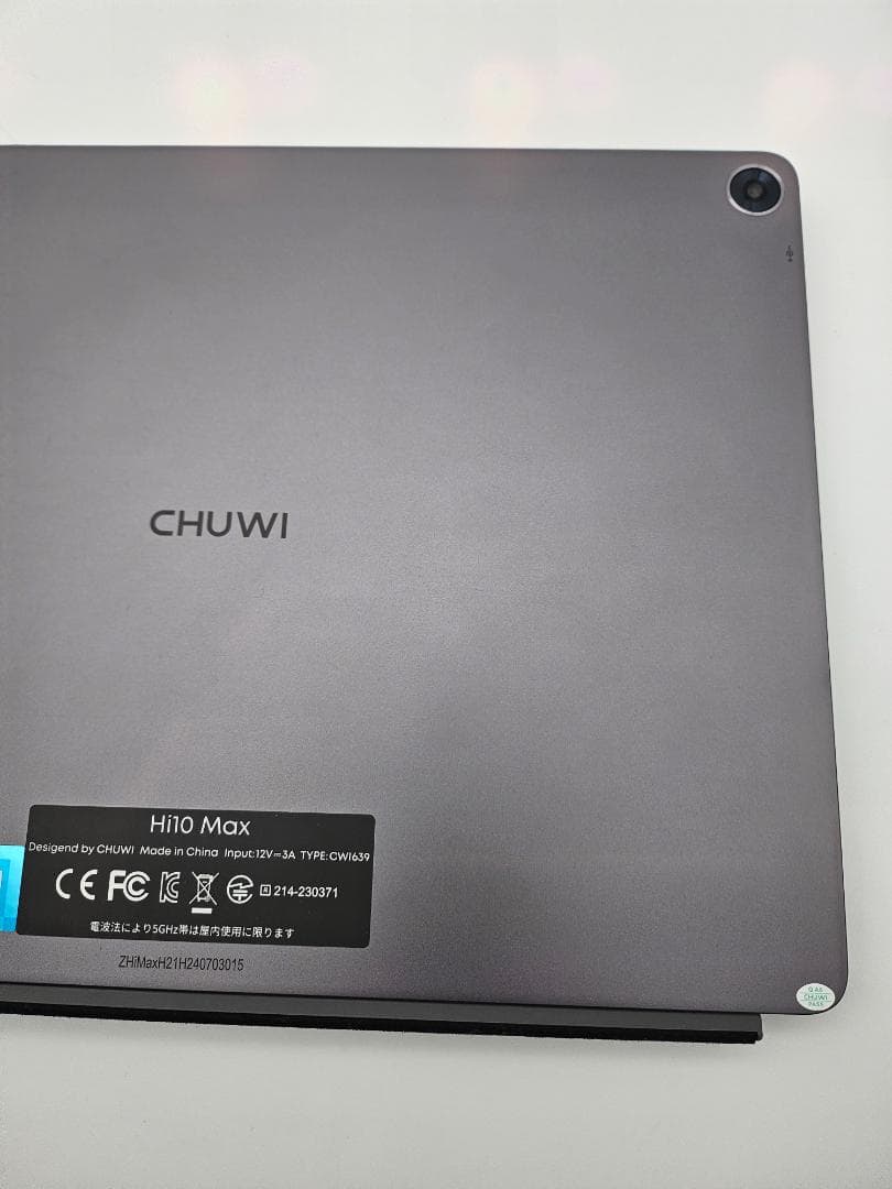 CHUWI Hi10 Max 本体 + キーボード