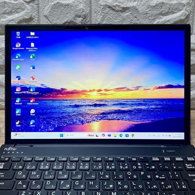 2023モデル《超ウルトラスリム》！新品大容量SSD搭載！LIFEBOOK