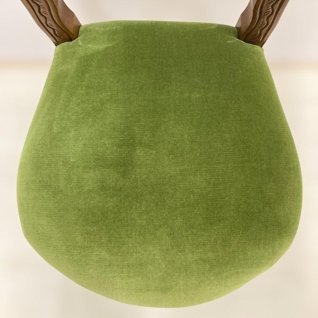 イタリア　アンティーク調 　猫脚　チェア　椅子　ロココ調 　鋲打