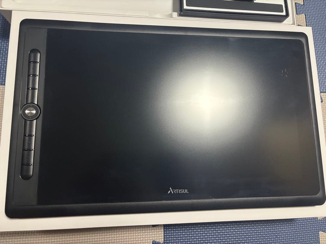 Artisul D16Pro 液タブ