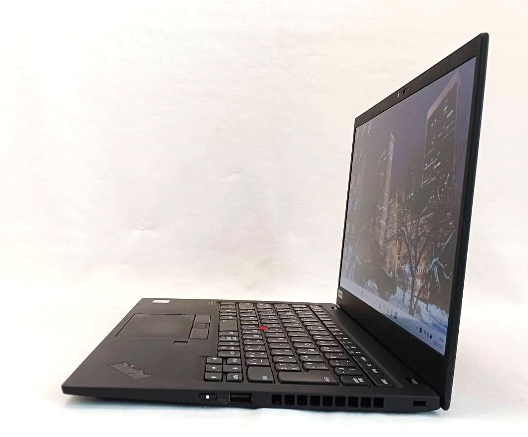美品 14型 ThinkPad X1 Carbon Gen7 i7 16GB