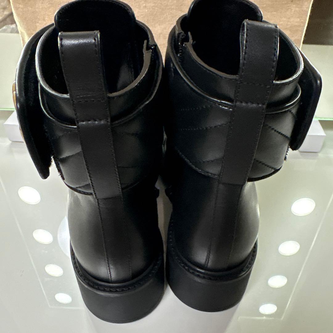 ブラックレザー GGロゴ ブーツ