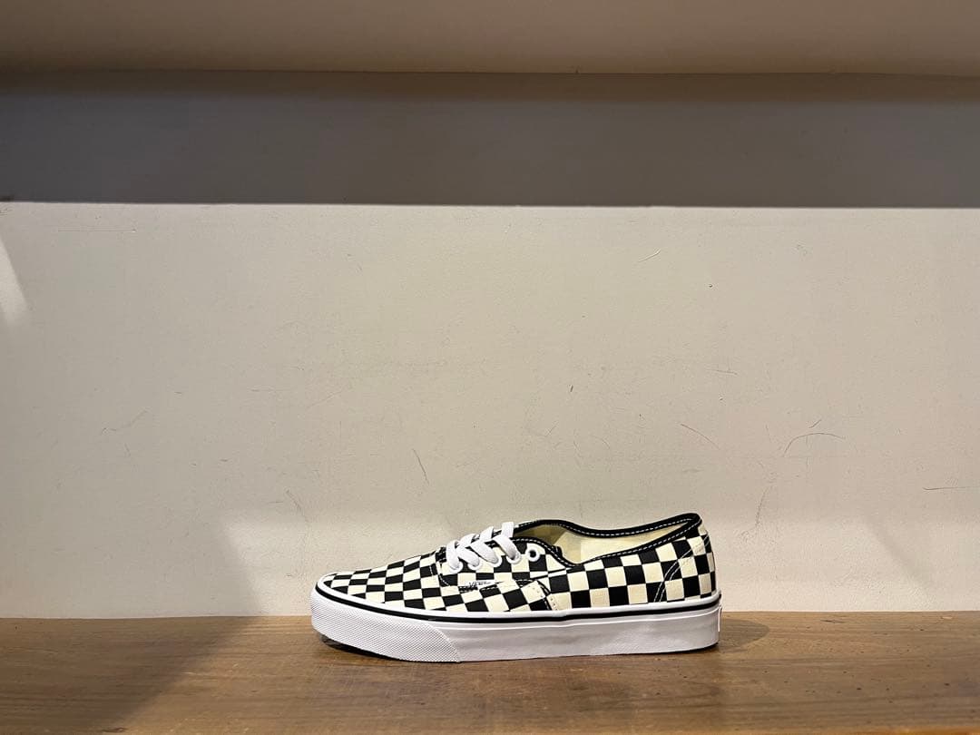 VANS AUTHENTIC checker 黒白 US正規品 赤箱 26.5